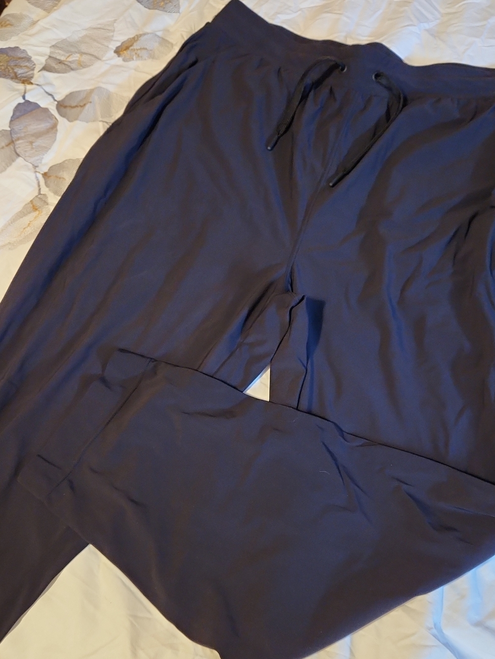 Womens 3/4 Length Lightweight Pants
